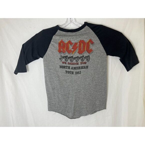 1982 ACDC For Those About to Rock North American Tour Tee Shirt Size M - Picture 2 of 3